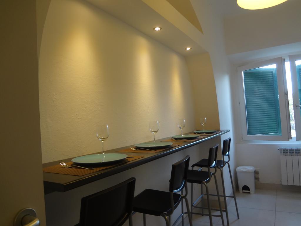 La Pineta Apartment เวียเรจโจ ภายนอก รูปภาพ