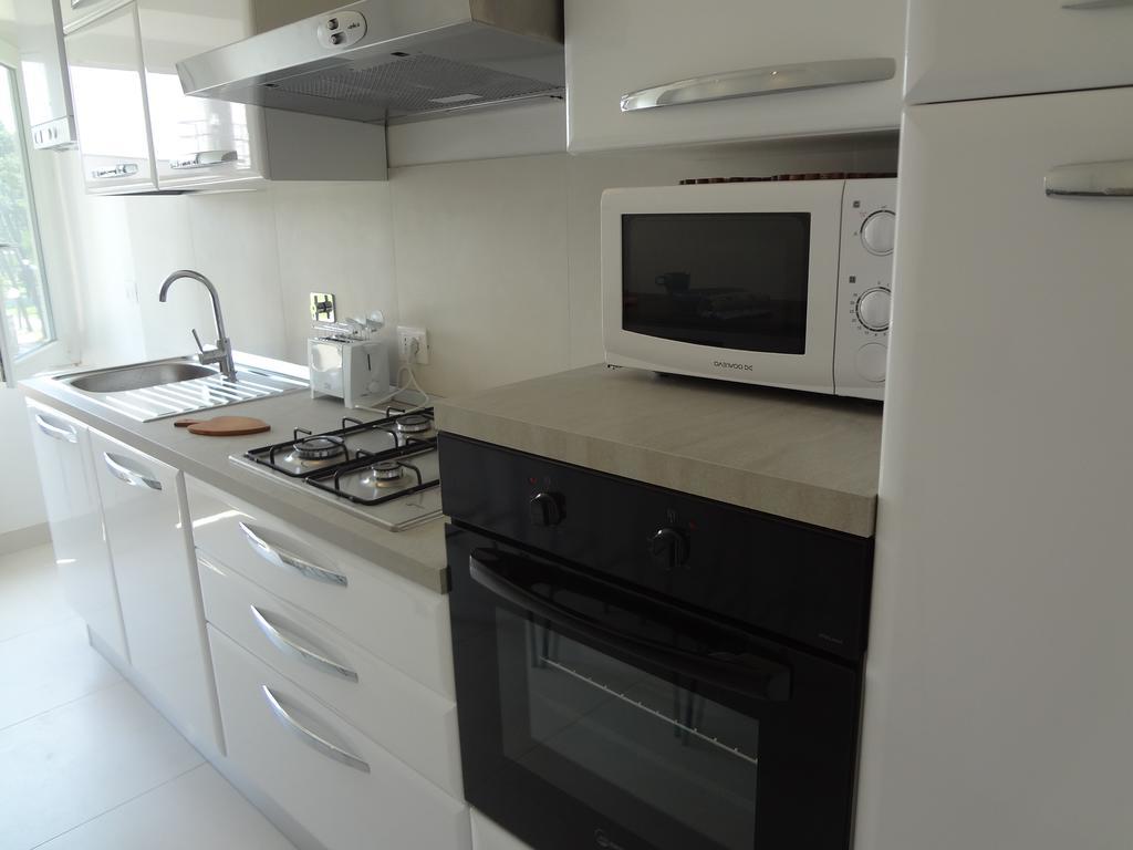 La Pineta Apartment เวียเรจโจ ภายนอก รูปภาพ