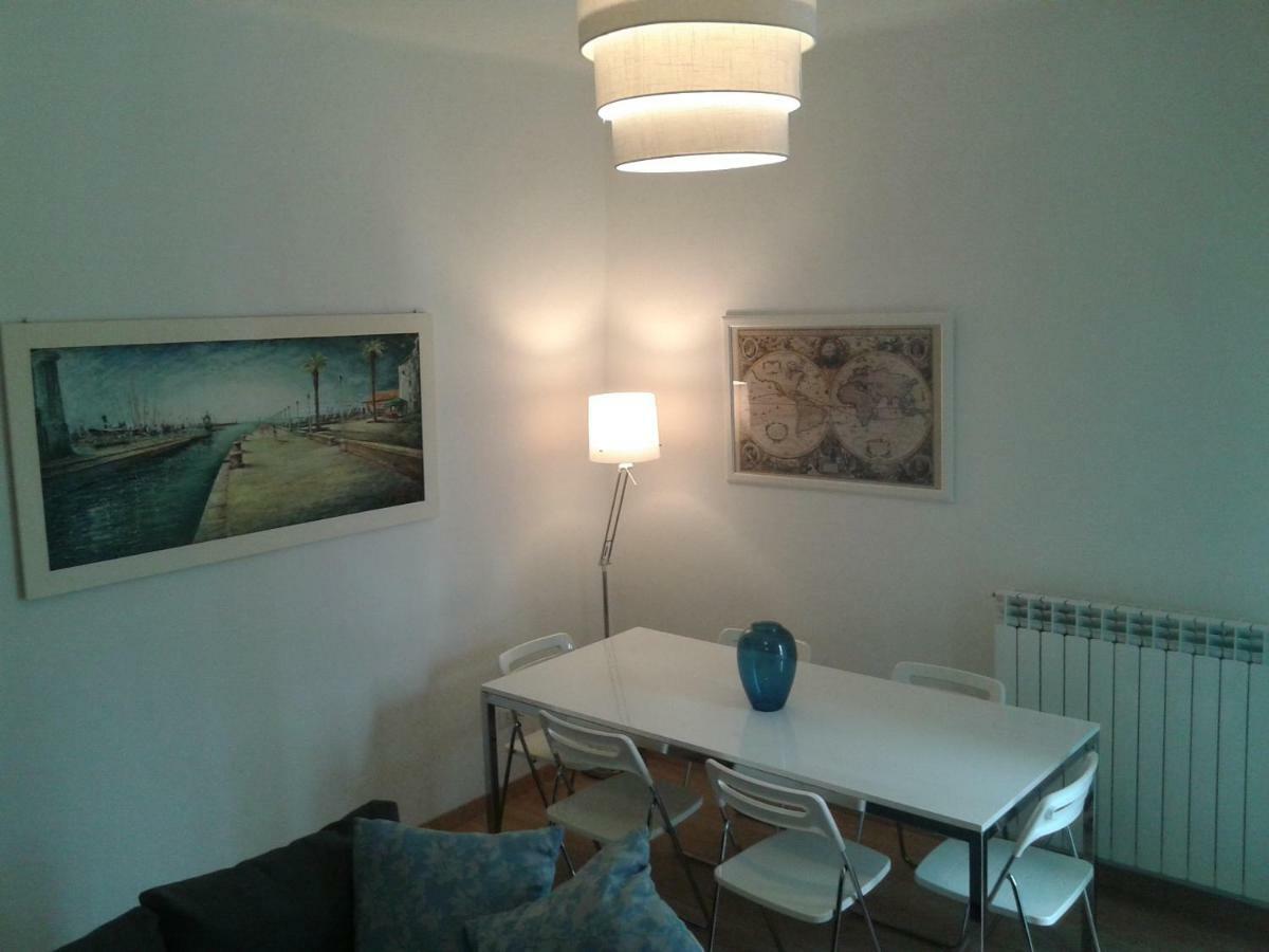 La Pineta Apartment เวียเรจโจ ภายนอก รูปภาพ
